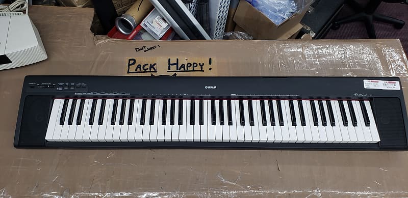 YAMAHA portable grand NP-30 ピアノ Yamaha NP-30 | Sweetwater
