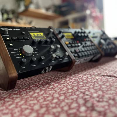 Elektron triple stand (walnut wood) Digitakt/Digitone/Syntakt/Heat image 1