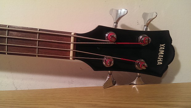 Yamaha BEX4 Semi Hollow Body Bass Guitar / Rare / Active Yamaha BEX4 Semi Hollow Body Bass Guitar / Rare / Active