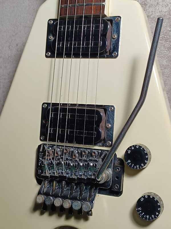 Fernandes BSV 80's White Flying V Made in Japan | Reverb