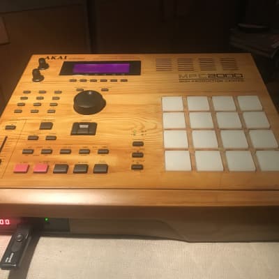 Akai MPC2000 Custom with New Purple-Pink Display+USB Floppy Emulator+Fat Pads like a new condition image 6