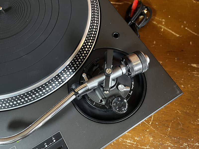 Technics SL-1200MK5 Black Analog DJ Turntables