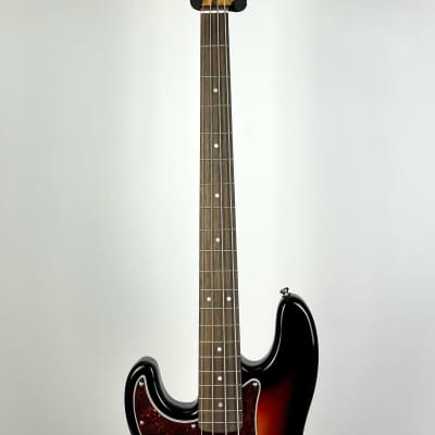 Squier Classic Vibe '60s Precision Bass Left-Handed 3-Color Sunburst image 3