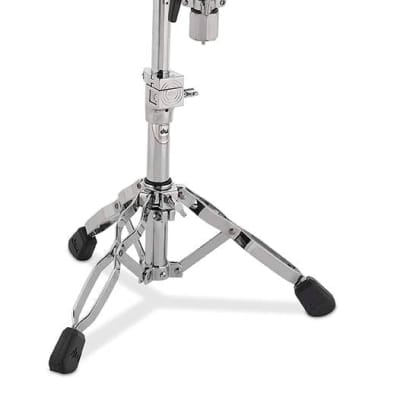 パーカッション・打楽器 DW 9000 Series Heavy Duty Snare Stand DW DWCP9399 9000 Series Heavy Duty Tom/Snare Stand – Staff