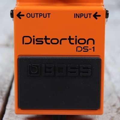 Boss DS-1 Distortion Effects Pedal Electric Guitar and Keyboard Effects Pedal image 3