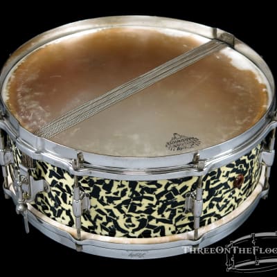 1930s Leedy Black Onyx Professional Model 'Separate Tension' Snare Drum :  5 x 14 image 11