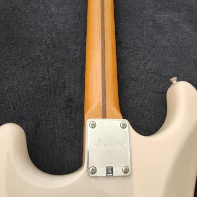 Squier Classic Vibe '50s Stratocaster with Maple Fretboard White Blonde image 12