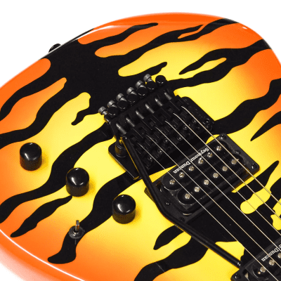 Kramer Pacer Electric Guitar (DEMO) Tiger Stripe image 6