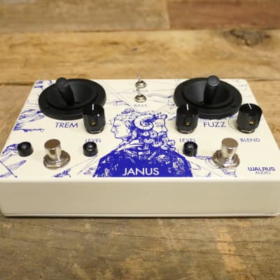 Walrus Audio Janus Tremolo/Fuzz with Joystick Controls 2021 (White) image 9