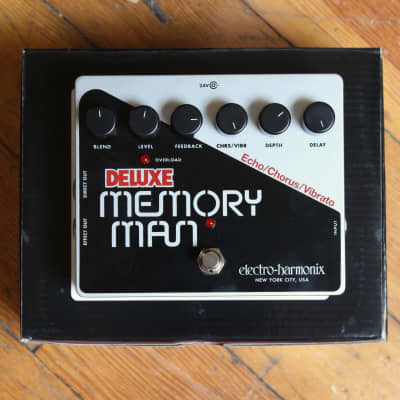 Electro-Harmonix Deluxe Memory Man (2008 - Present)