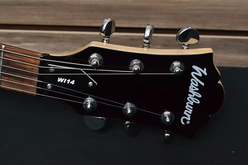 Washburn WI-14 Electric Guitar w/ Case | Reverb