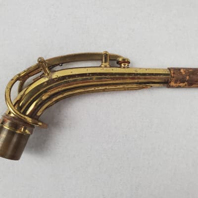 BUESCHER Aristocrat Alto Saxophone image 11