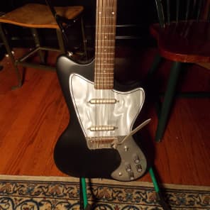 Danelectro dead on 67 baritone cheap