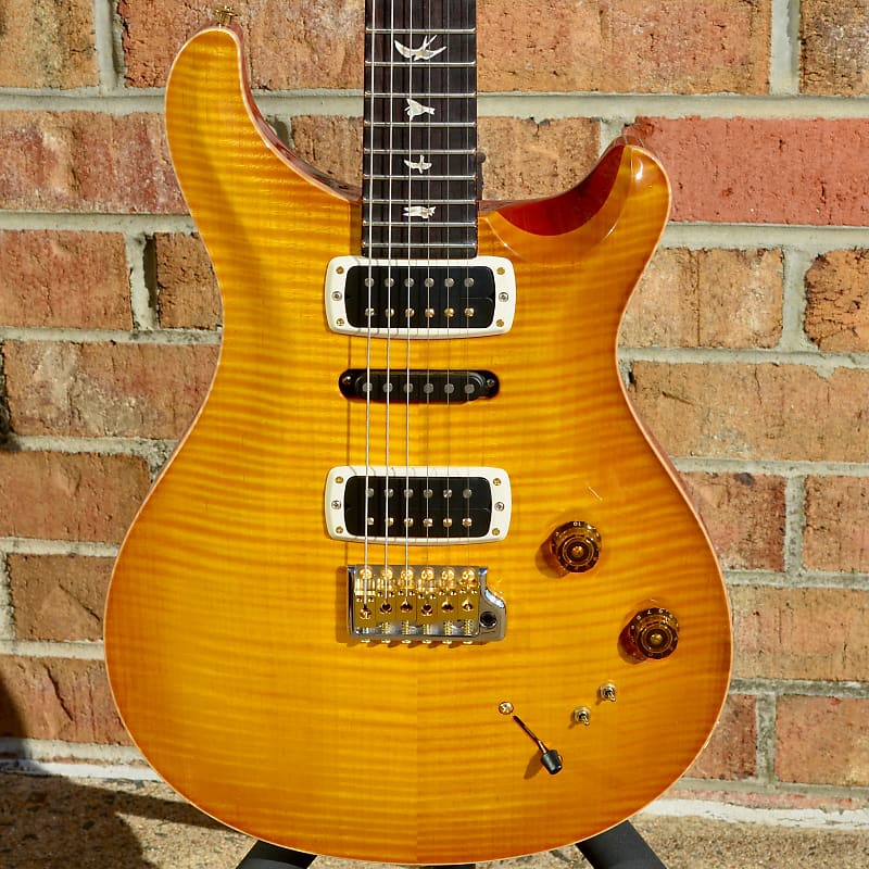 PRS Modern Eagle V McCarty Sunburst 10 Top | Reverb