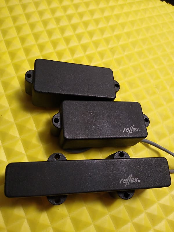 REFLEX RED ACTIVE RED ACTIVE P/J Bass Pickups 80's Black Reverb