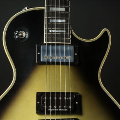 Gibson  Custom Adam Jones 1979V2 Les Paul Custom Silverburst Aged & Signed Murphy Lab Aged 2021 Silv image 5