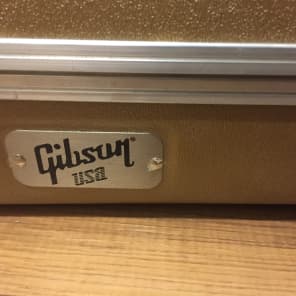 Gibson USA Les Paul Traditional 100th Hard Case Gold image 2