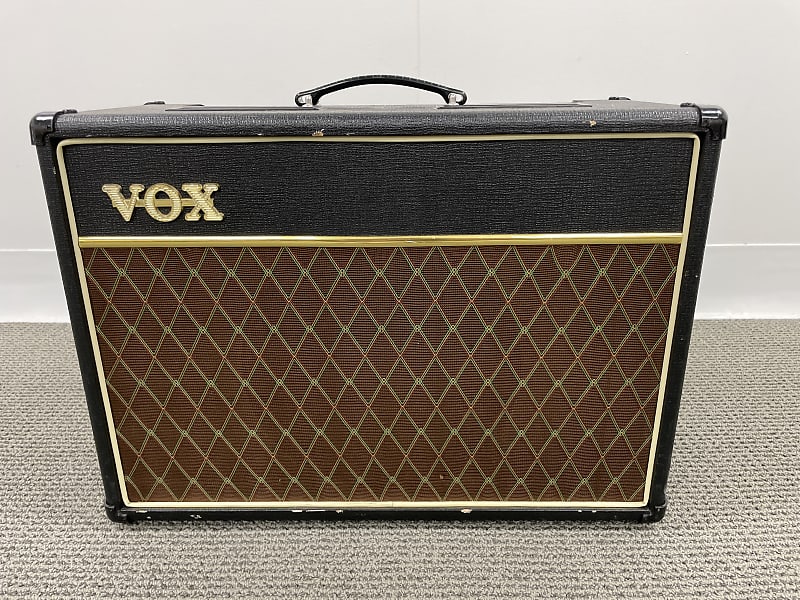 Vox AC15CC1X Custom Classic 15-Watt 1x12