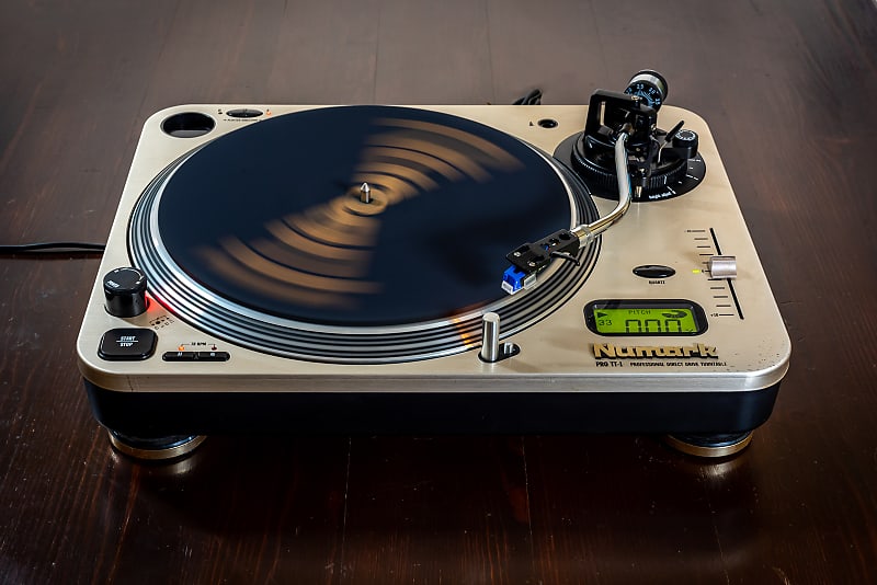 Numark Pro TT1 Direct Drive Turntable & Stanton 500 II Reverb