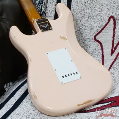 Fender Custom Shop Limited Edition 1963 63' Stratocaster Roasted Quartersawn Maple Neck Relic Super Faded Aged Shell Pink 7.65 LBS image 12