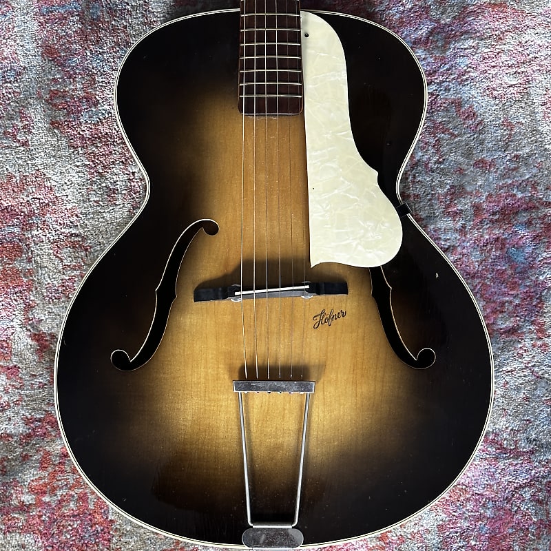 Hofner hollow store body guitar