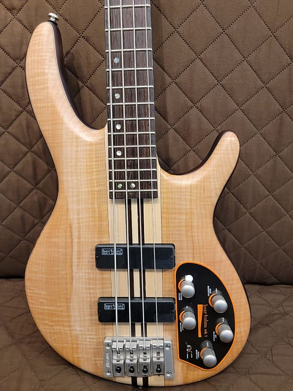 Cort A4PLUSFMMHOPN Figured Maple Top Mahogany Body 5pcs Maple Neck 4-String Electric Bass Guitar image 1