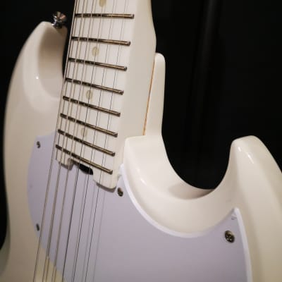 ESP YASUNO N°5 Viper SG ESP Edwards Viper E-Yasuno Viper 2018 Snow White | Reverb