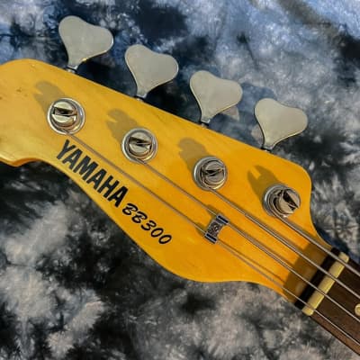 Left-Handed 1998 Yamaha BB300 w/reverse P bass pickup - Candy Apple Red image 8
