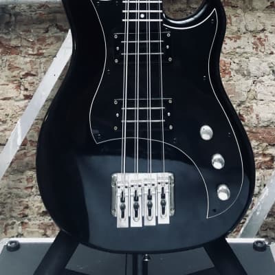 Hagstrom HB-8-BLK 8 String Electric Bass Guitar for sale