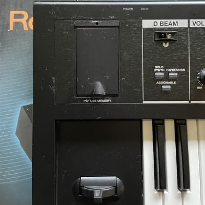 Roland Juno Di 61-Key Synthesizer 2010s - Black image 10