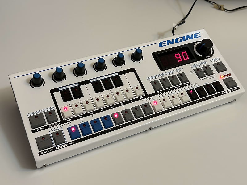 Social Entropy Engine midi & eurorack sequencer with CV Out Reverb