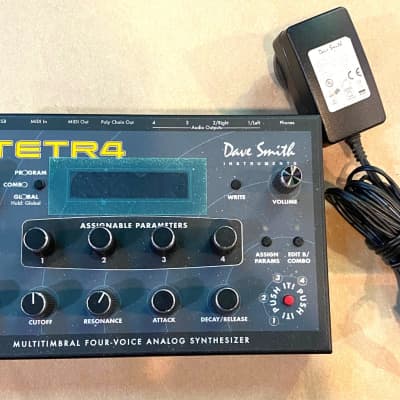 Dave Smith Instruments Tetra Desktop 4-Voice Polyphonic Synthesizer 2009 - 2016 - Black