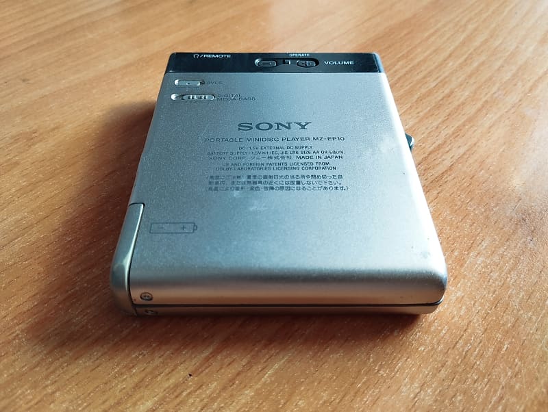 Sony Walkman Portable Mini Disc Player MZ EP10 sliver Confirmed Operation