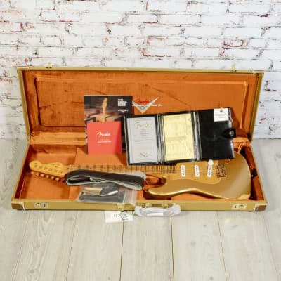 Fender - Custom Shop Limited Edition - '55 Bone Tone - Stratocaster Electric Guitar - Aged HLE Gold - w/ Hardshell Case - x0346 image 11