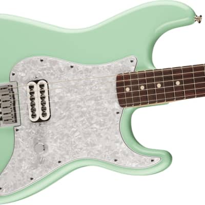 Fender - Tom DeLonge Signature - Stratocaster® Electric Guitar - Rosewood Fingerboard - Surf Green - w/ Deluxe Gigbag image 2