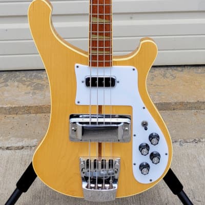 Vintage Rickenbacker 4001 bass 1976 Maple-glo with original case And Ric-o-sound! image 3