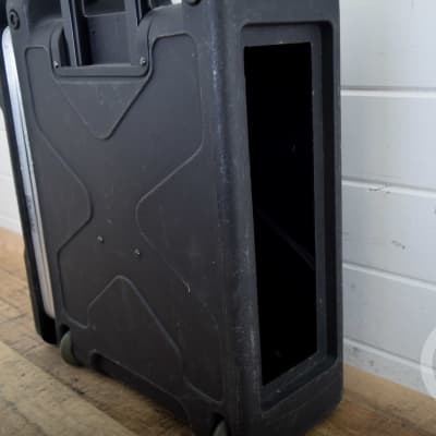 配信機器・PA機器・レコーディング機器 SKB 1SKB-RLX3 3U Roll-X Rack Case SKB 1SKB-RLX3 3U Roll-X Rack Case (Demo Deal) - Vintage King