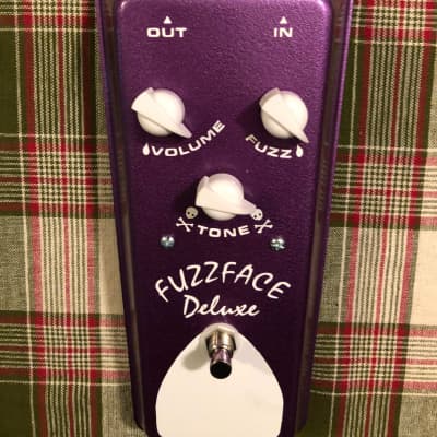 Fuzz Face Deluxe BC 183 circuit with Orange Drop Cap tone