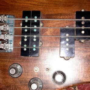 Kramer  Focus 8000 Bass Guitar Early Nineteen-eighties Stripped Natural image 8