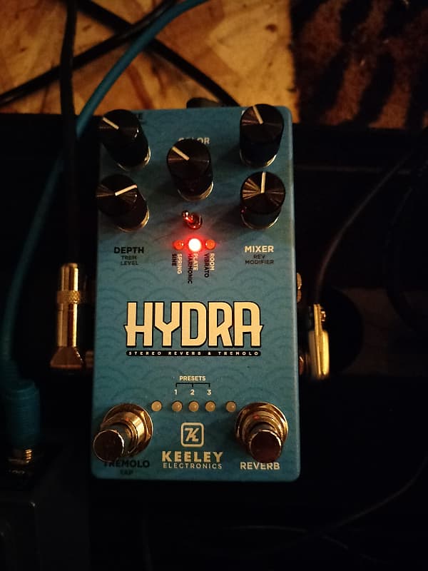 Keeley Hydra Stereo Reverb & Tremolo