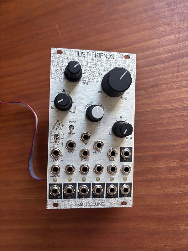 Mannequins Just Friends V2