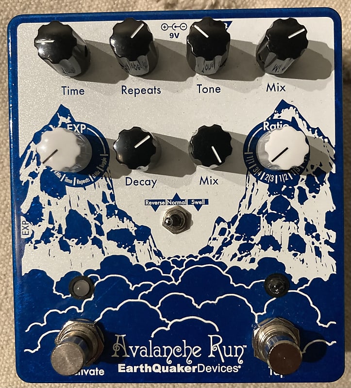 EarthQuaker Devices Avalanche Run Stereo Reverb & Delay with Tap Tempo V2