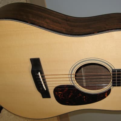 Eastman E3DE Dreadnought Acoustic Electric Guitar w/Gig Bag image 5