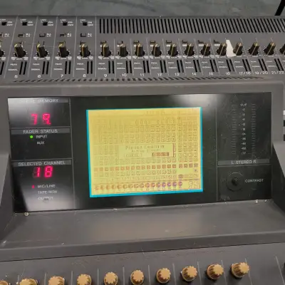 Yamaha O2R Digital Recording Console image 8