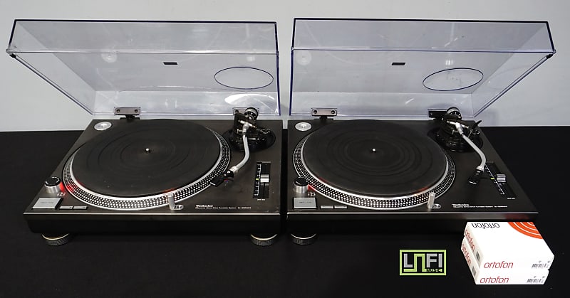 Technics SL-1200 MK3 Professional DJ Turntable Pair - Black