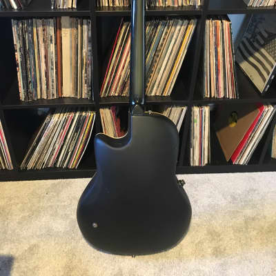 Ovation 1983 B Collector's Series 1983 black image 5