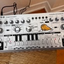 Behringer TD-3 Analog Bass Line Synthesizer - Silver - Excellent + Stickers