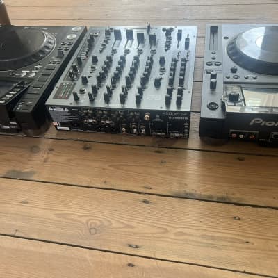 Pioneer CDJ 2000 NXS2 Pair Plus Allen & Heath Xone:92 DJ Mixer