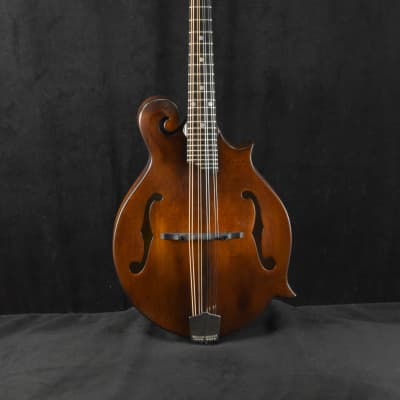 Eastman MD515CC/N F-Style F-Hole Contoured Comfort Mandolin Classic Finish image 2