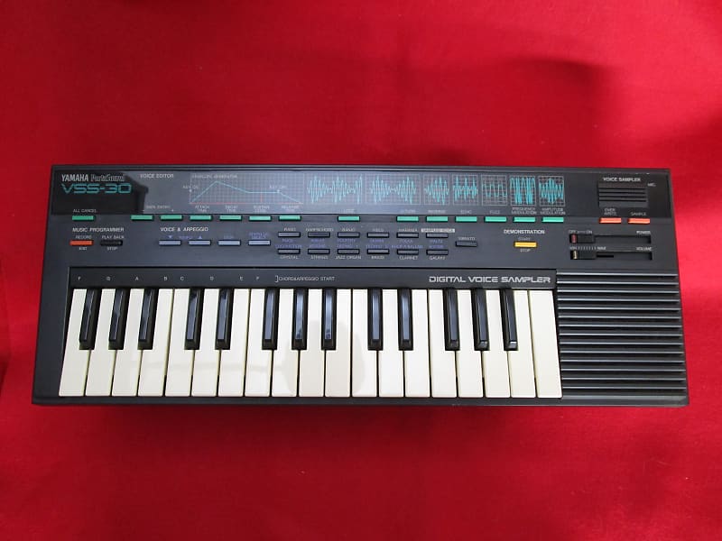 Yamaha VSS-30 PortaSound Digital Voice Sampler Keyboard